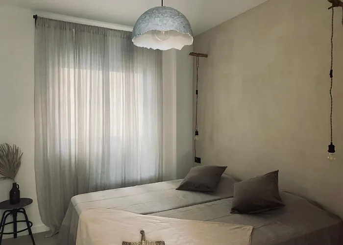 Spacious, Light & Cozy With Ocean Views Apartman