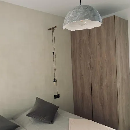 Spacious, Light & Cozy With Ocean Views Lejlighed *