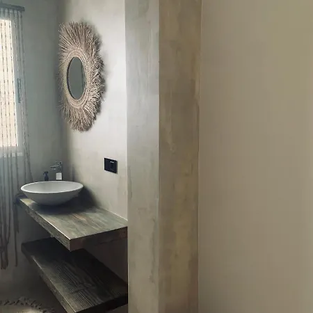 Spacious, Light & Cozy With Ocean Views Puerto de Santiago (Tenerife)
